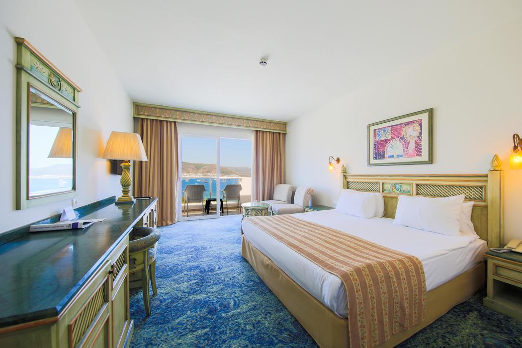 Deniz Manzaralı Oda